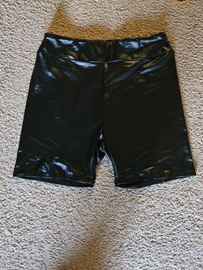 Fashion Brand Company Black High-Shine Biker Shorts